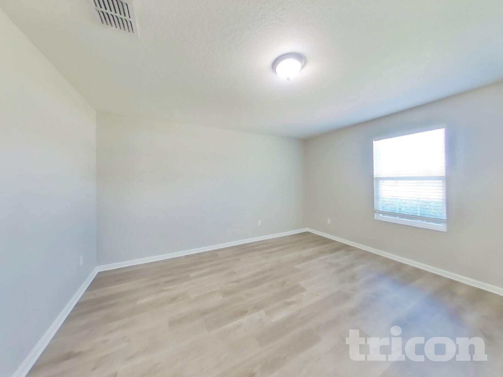 Building Photo - 77013 Birdseye Ct