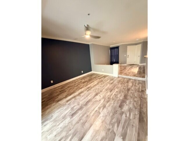 Building Photo - 2 Bedroom 2 Bath in Sabal Walk of Longwood
