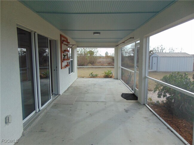 Building Photo - 9012 E Mac Ct