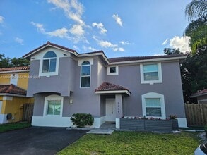 Building Photo - 5754 NW 98th Ave