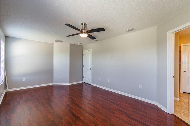 Building Photo - 8016 Alamosa Wood Ave