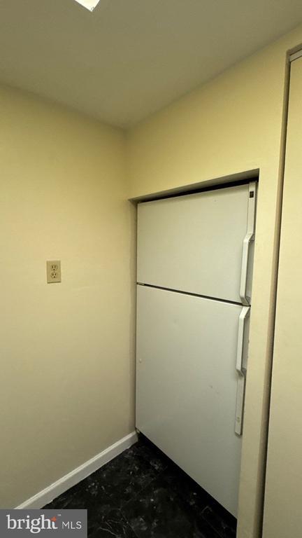 Building Photo - 5957 Cedar Fern Ct