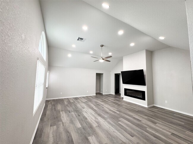 Building Photo - 19719 Allenwick Hills Ct