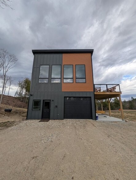 Building Photo - 276 Ragged Mountain Rd