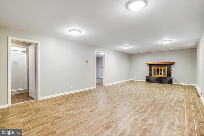 Building Photo - 9801 Orchid Cir