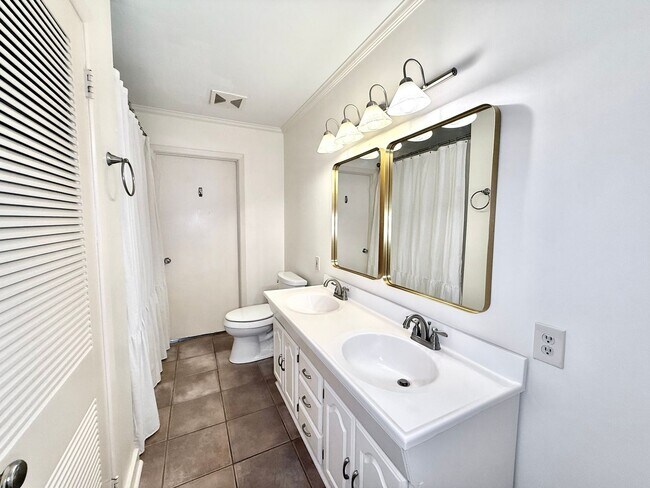 Building Photo - 3134 Fritchie Dr