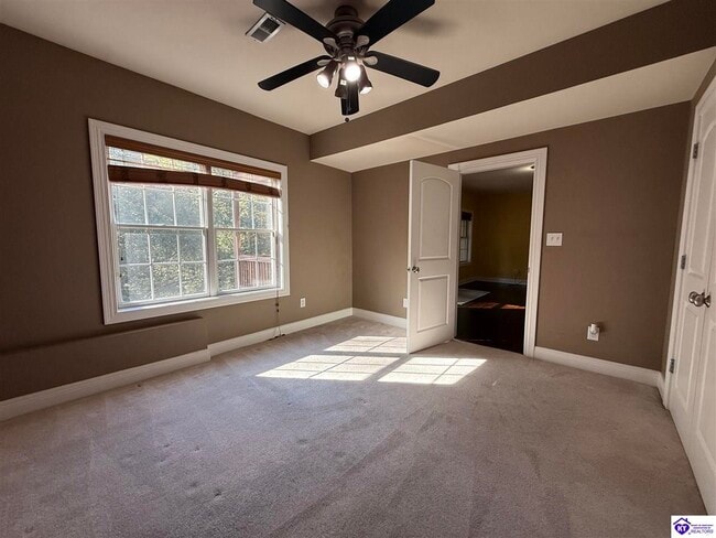 Building Photo - 107 Rhinestone Ct
