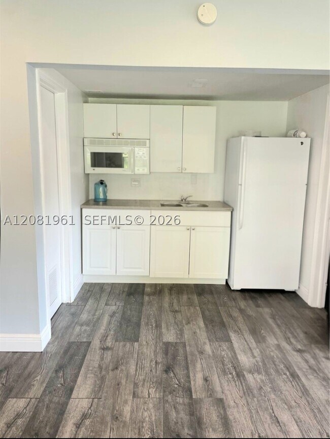 Building Photo - 11259 SW 88th St
