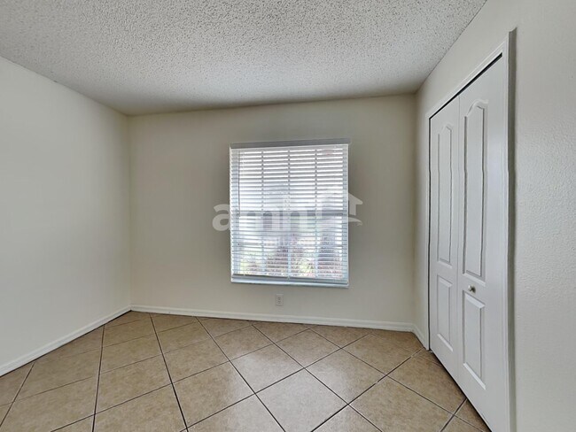 Building Photo - 10603 Cami Ct