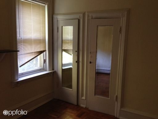 Building Photo - 241 S 46th St