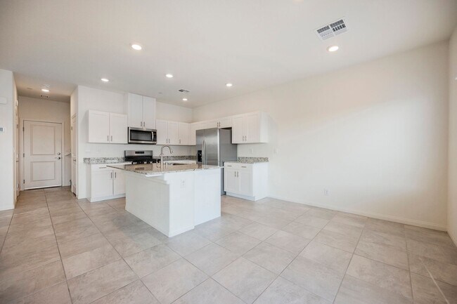 Building Photo - 402 Larksong Ave
