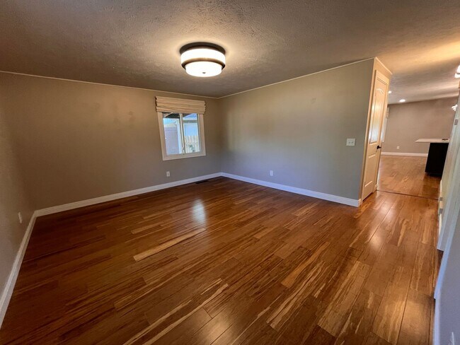 Building Photo - Beautiful Home in West Fort Collins