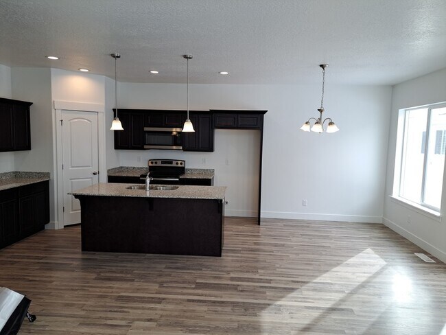 Building Photo - 4169 W 2060 N