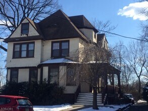 Building Photo - 288 Montgomery St