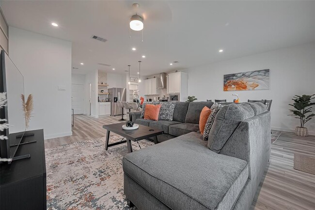 Building Photo - 10405 Hadley Pk Trl