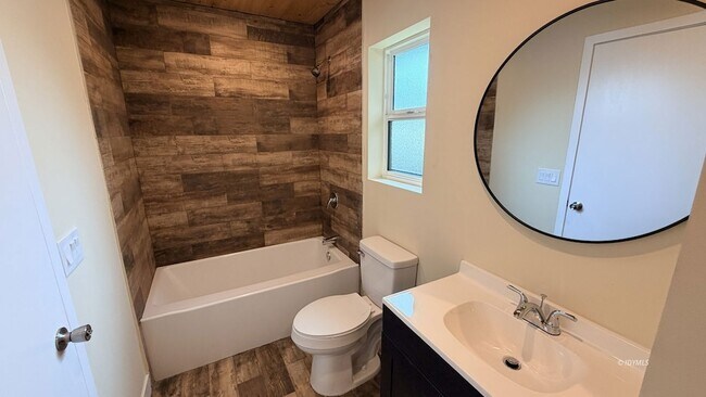 Building Photo - 54317 Pine Crest Ave