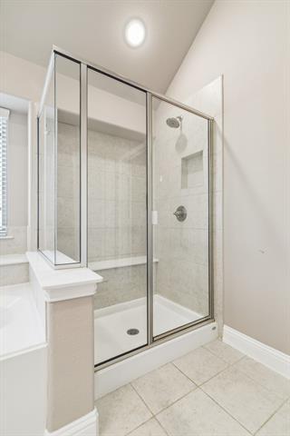 Building Photo - 410 Oleander Dr