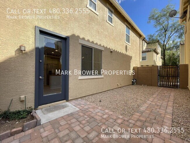 Building Photo - 451 S Hawes Rd