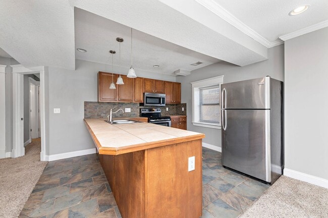 Building Photo - 34th Street Duplex