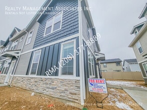 Building Photo - 6053 S Boddington Ln