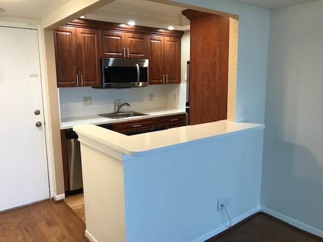 Building Photo - 111 Briny Ave