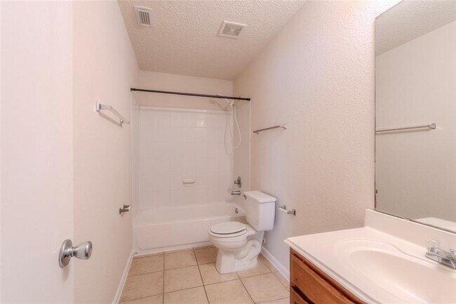 Building Photo - 11310 Sugar Bowl Dr