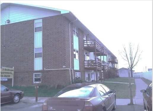 Building Photo - Thorp Country Apartments