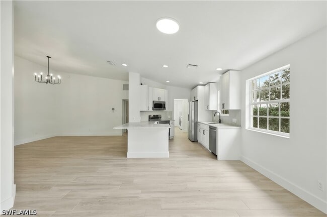 Building Photo - 28050 Boccaccio Way