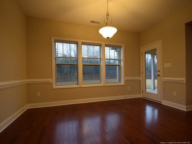 Building Photo - 929 Pecan Grove Loop