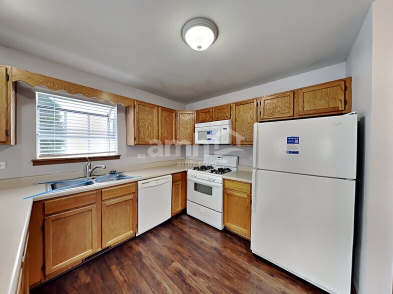 Building Photo - 12 W Country Walk Dr