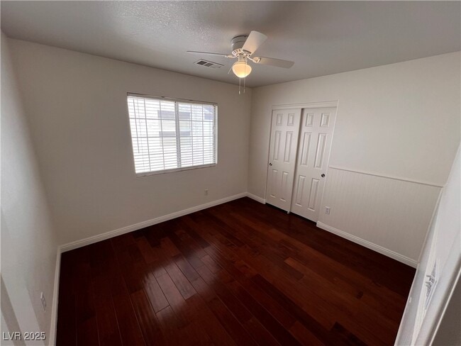 Building Photo - 5433 Honey Mesquite Ln