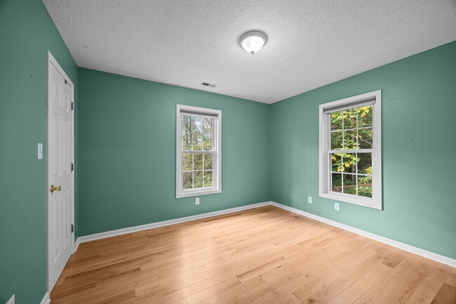 Building Photo - 73 Waters Rd