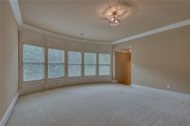 Building Photo - 3924 Sweat Creek Run NE