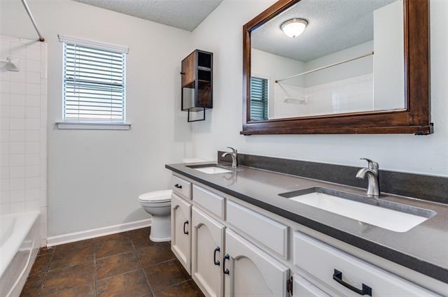 Building Photo - 8705 Irongate Dr