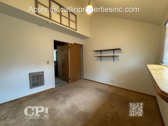 Building Photo - MOVE IN SPECIAL -  1/2 FIRST MONTHS RENT!!