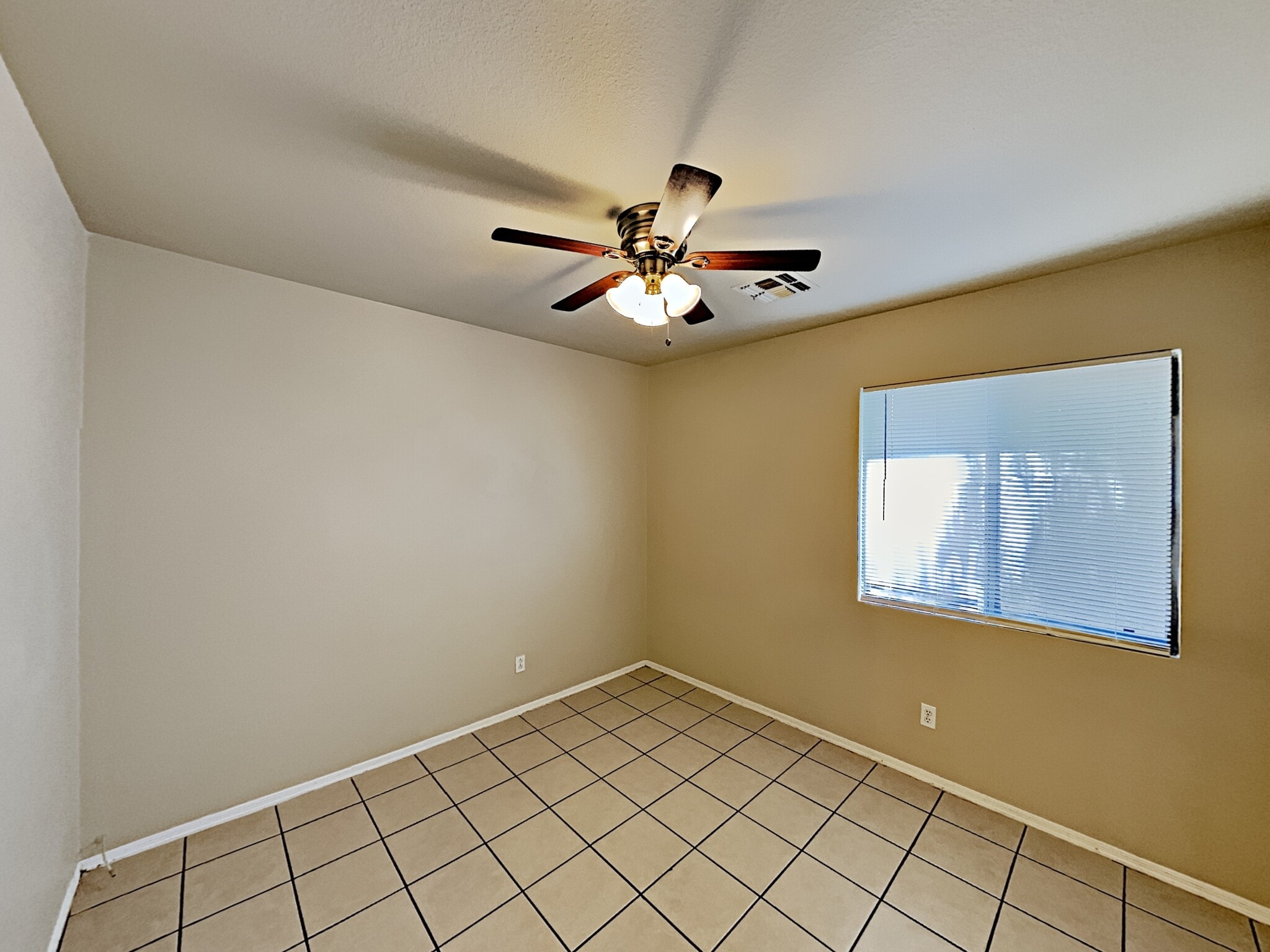 Building Photo - 12710 W Via Camille