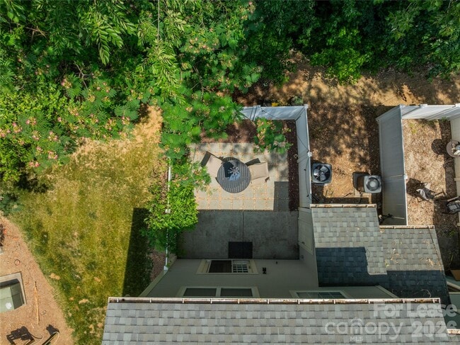 Building Photo - 419 Hurston Circle