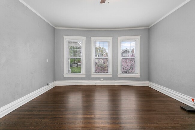 Building Photo - 4148 Warwick Blvd