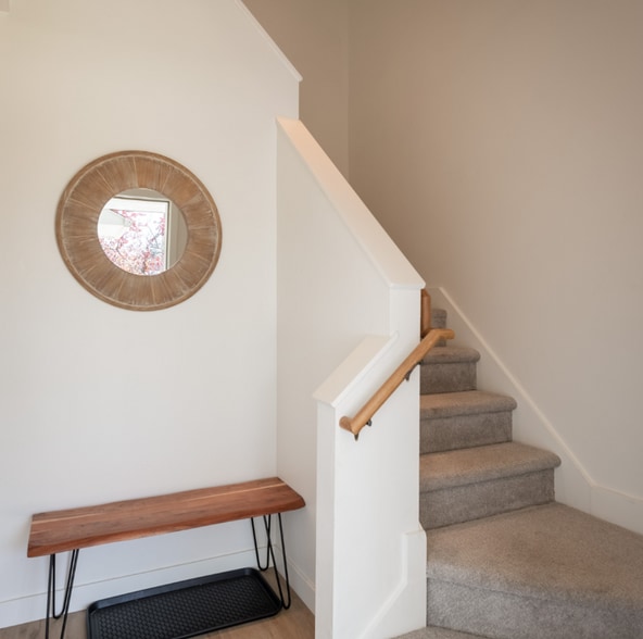 Building Photo - 1310 Mitchell St