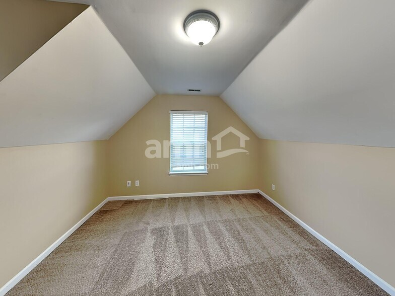 Building Photo - 2069 Prescott Way