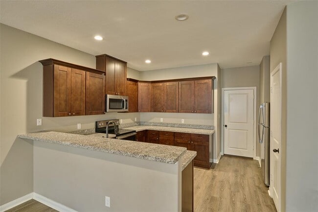Building Photo - 132 Artesian Way