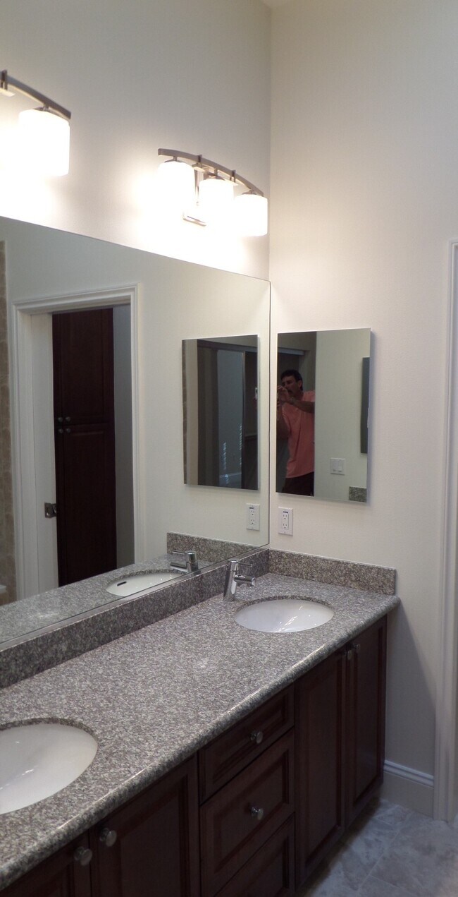 Dual Sinks In Master Bath - 3753 W 244th St