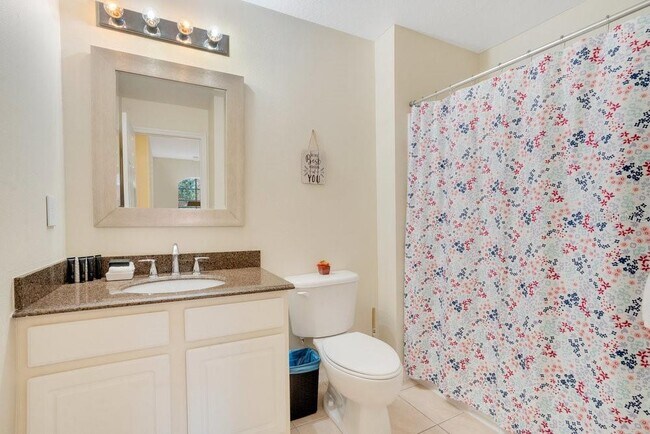 Building Photo - 8447 Crystal Cove Loop