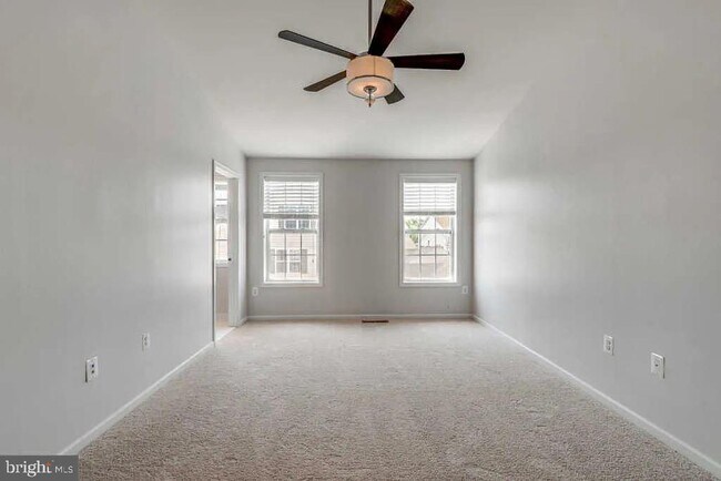 Building Photo - 43217 Whelplehill Terrace