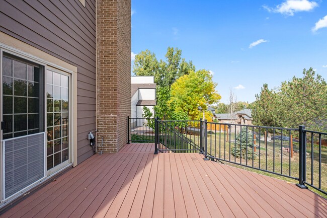 Building Photo - Immaculate Home in The Pinery