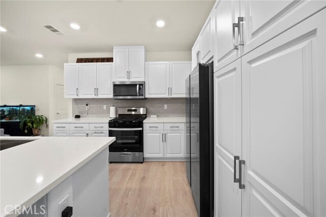 Building Photo - 4079 Summer Wy