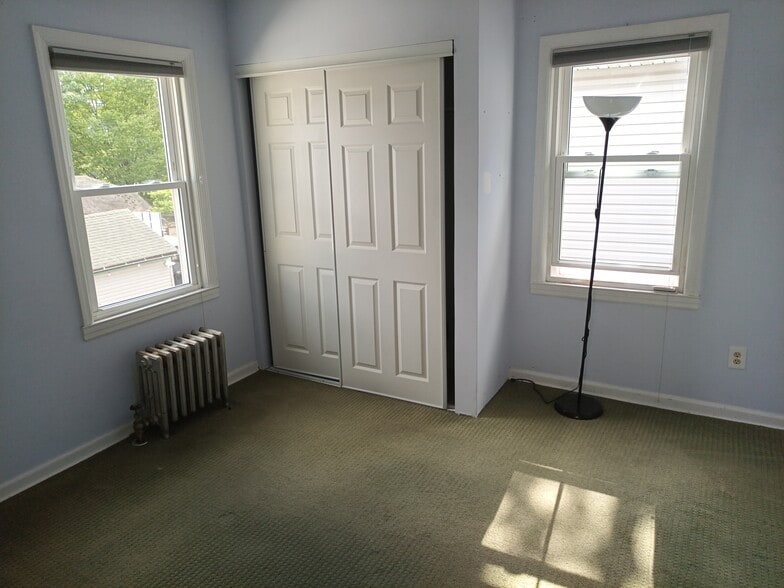13. Bedroom - 17106 Bagley Ave