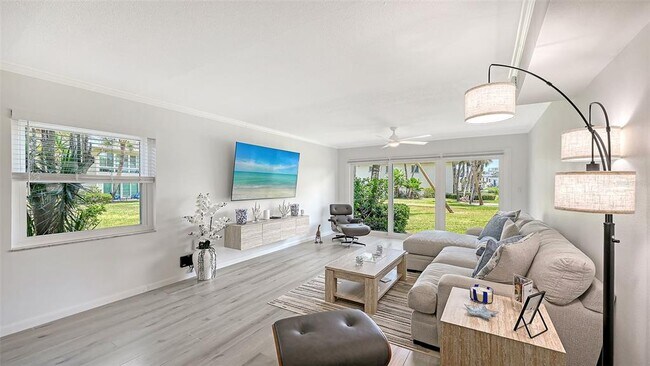 Building Photo - 6750 Gulf of Mexico Dr