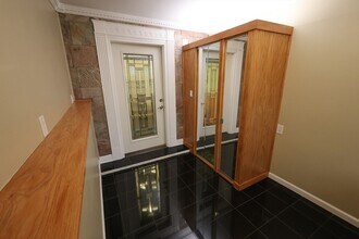 Building Photo - 235 Savin Hill Ave