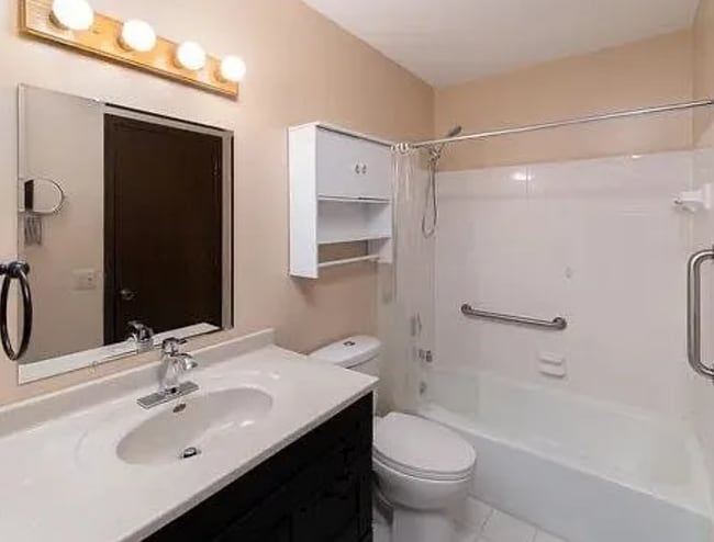 Building Photo - 845 145th St E